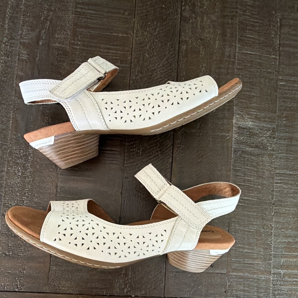 Cobb Hill Women's 9.5 White Leather Perforated Wedge Sandals Ankle Strap